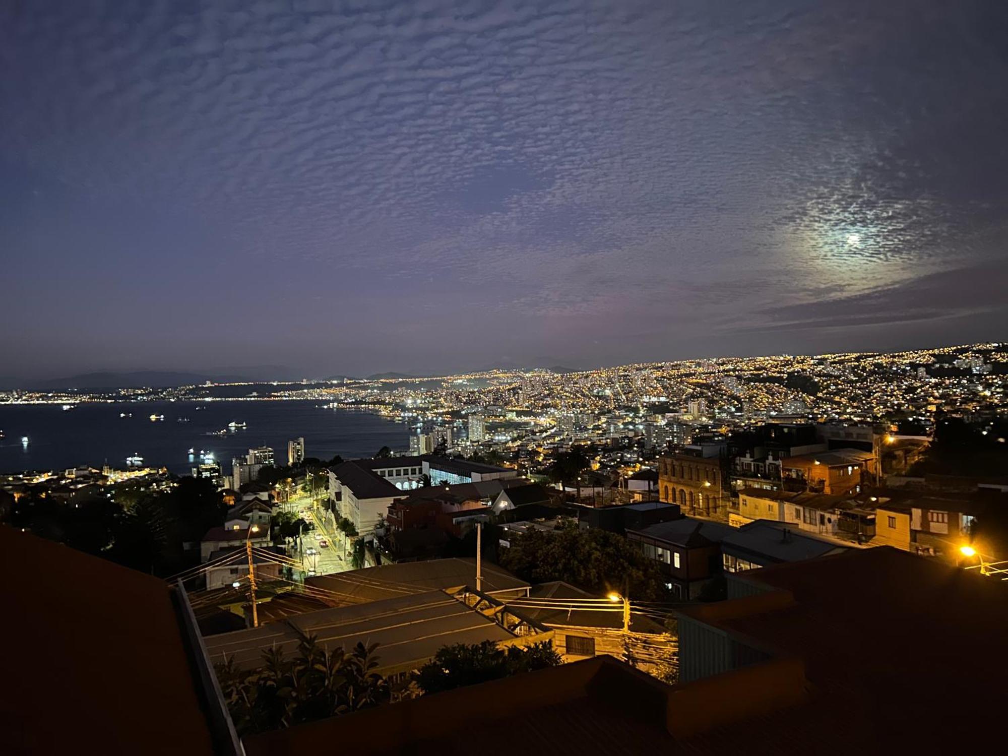 Hotel Faro Azul Valparaiso Cerro Alegre Luaran gambar